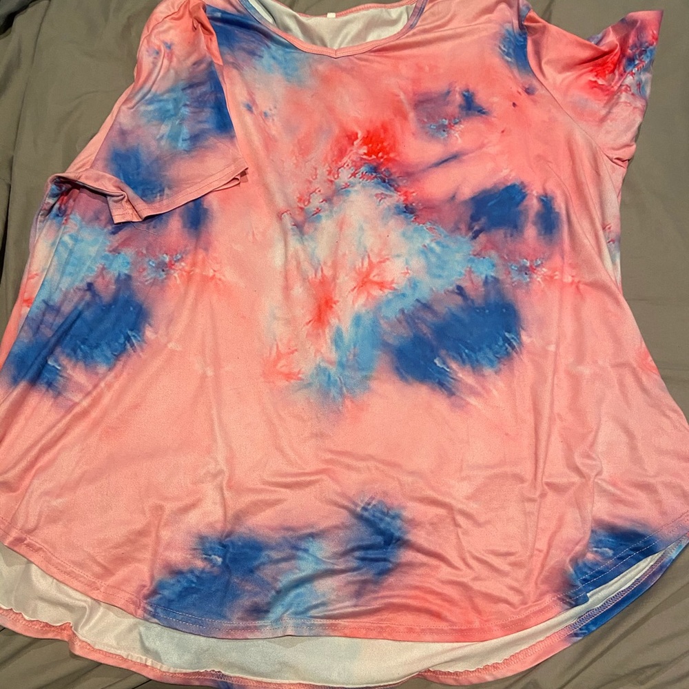 Pink and blue tie dye top 4x